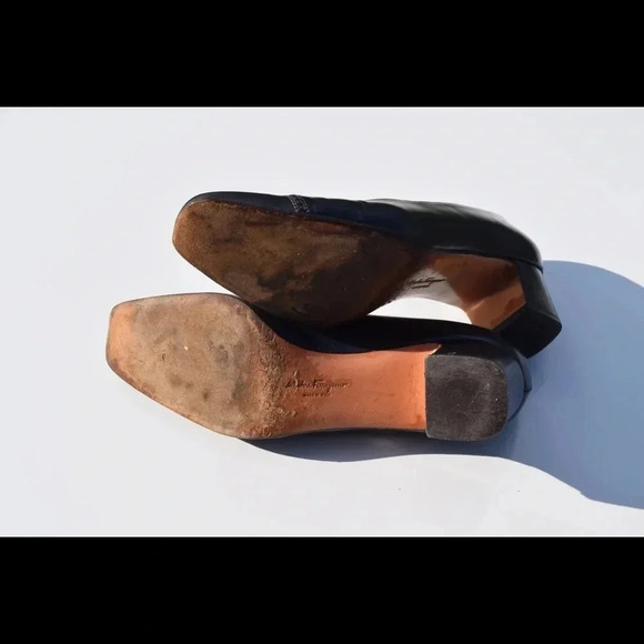 Salvatore Ferragamo low heels - Picture 6 of 8